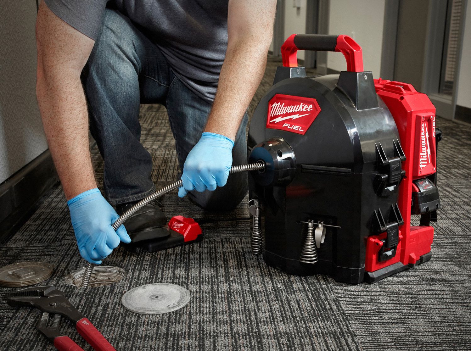 MILWAUKEE Drain Gun Kit, 18.0V, 100 ft. Max. Run 422W112775D222