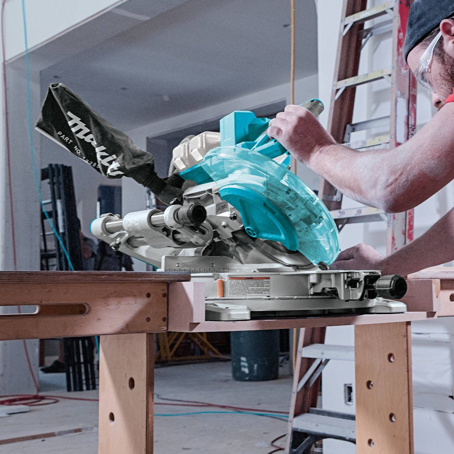 MAKITA Cordless, Miter Saw, 10 in Blade Dia., Max. Blade Speed 4,400