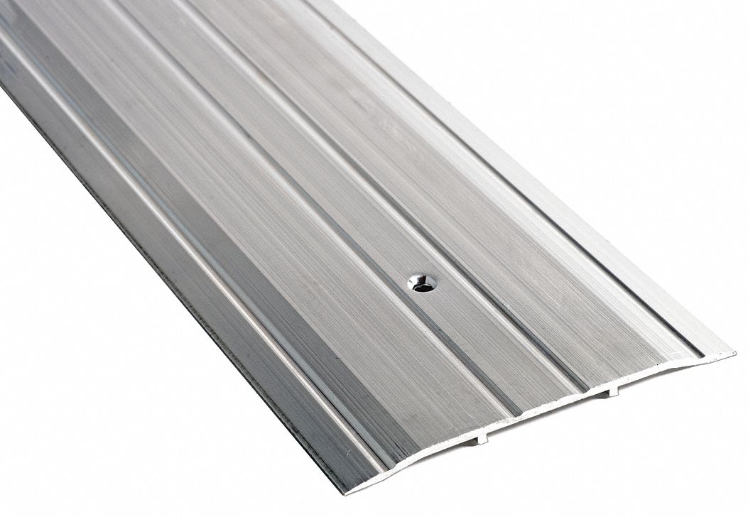 NATIONAL GUARD 6 ft x 6 in x 1/4 in Fluted Top Saddle