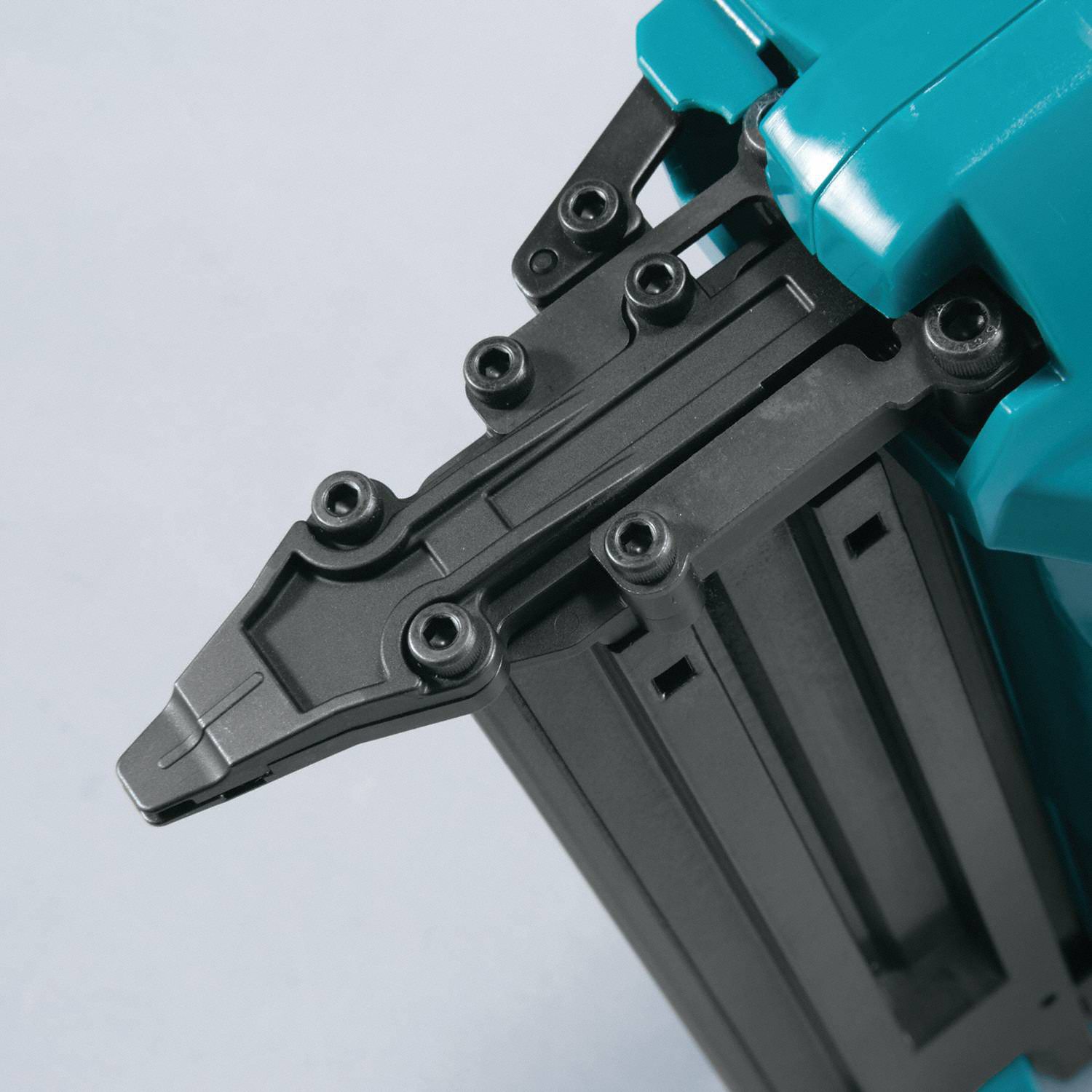 MAKITA Nail Gun Brad, Combo, For 18 ga Nail Gauge, For 5/8 in to 2 in Nail Lg Range, (1) Bare