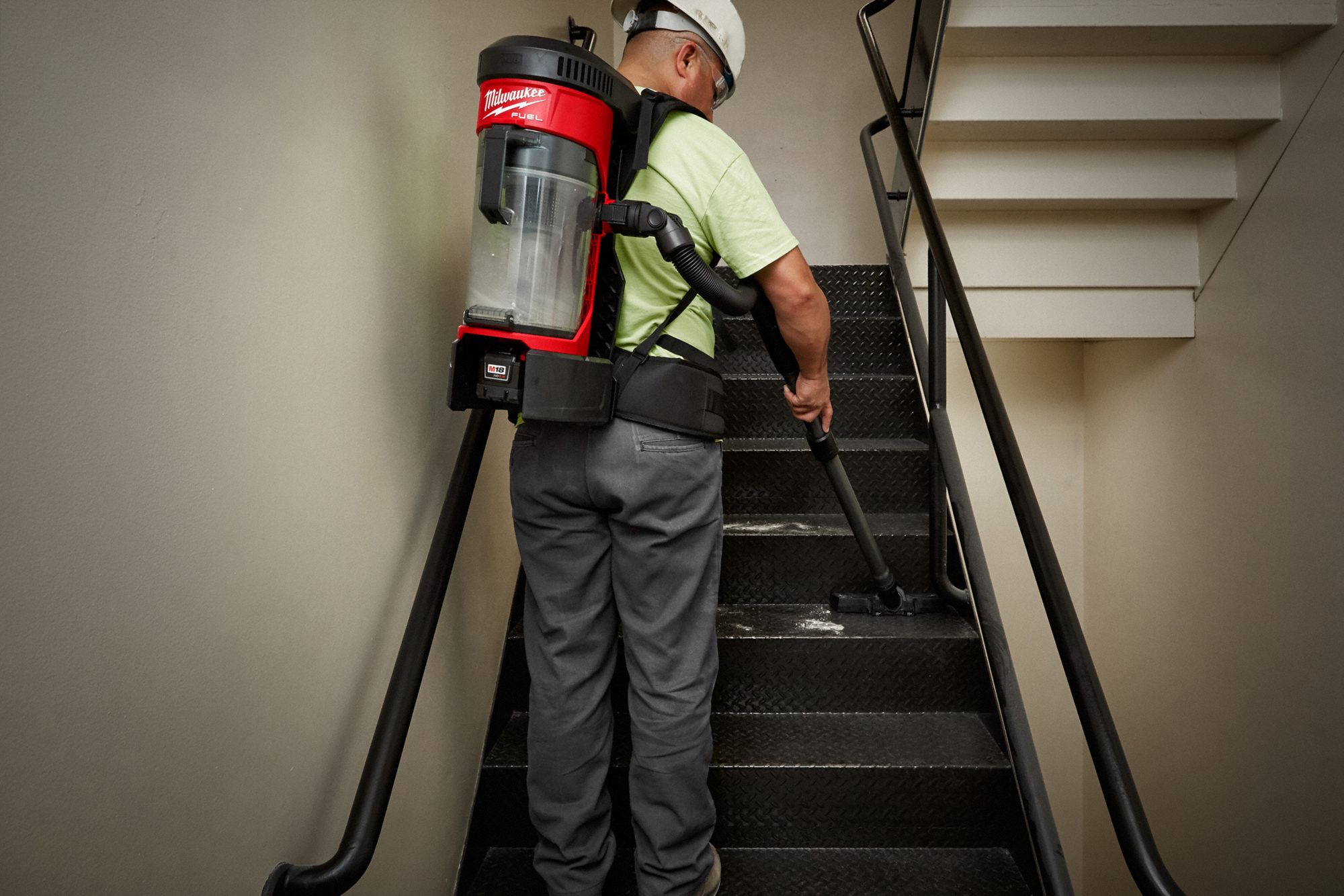 MILWAUKEE Cordless Backpack Vacuum, 55 cfm, HEPA Vacuum Filtration Type