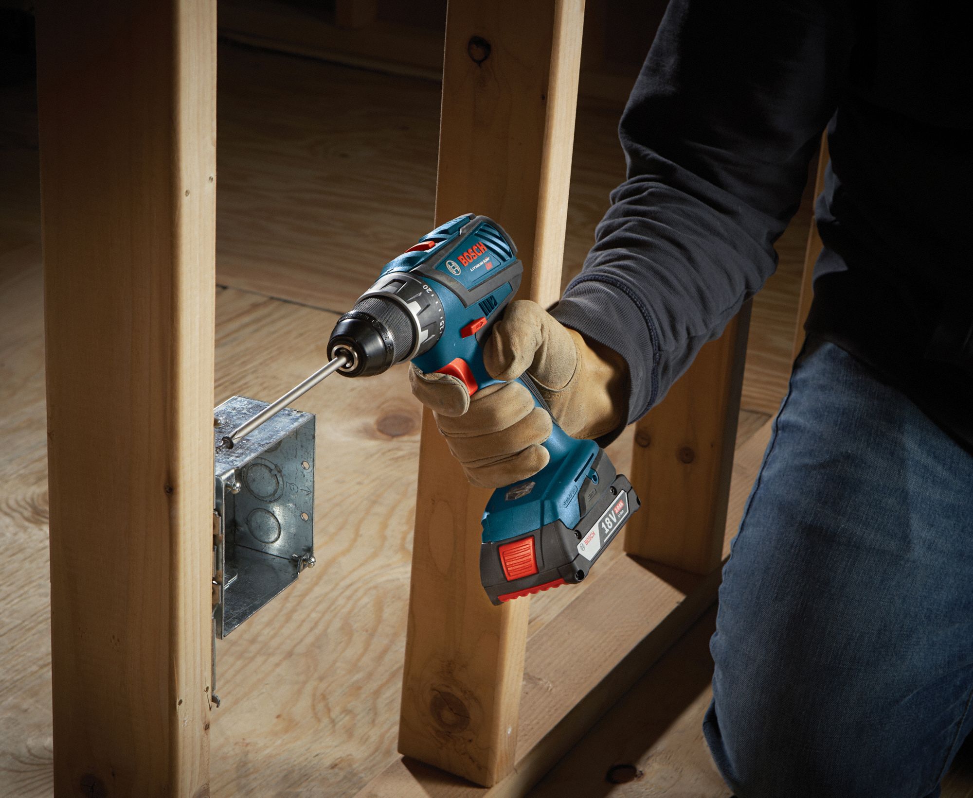 BOSCH Drill Kit, Cordless, 0 inlb to 600 inlb, 1/2 in Chuck Size