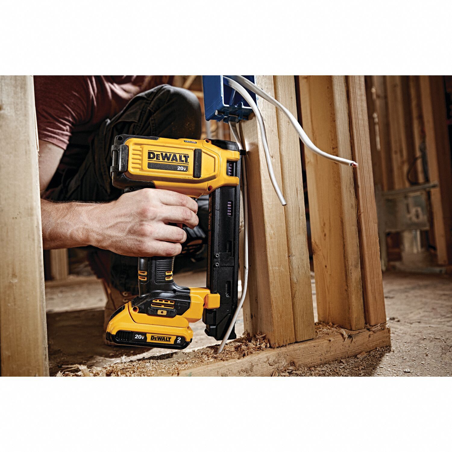 DEWALT Cordless Cable Stapler: Sequential, For 1 in Staple Wd, For 18