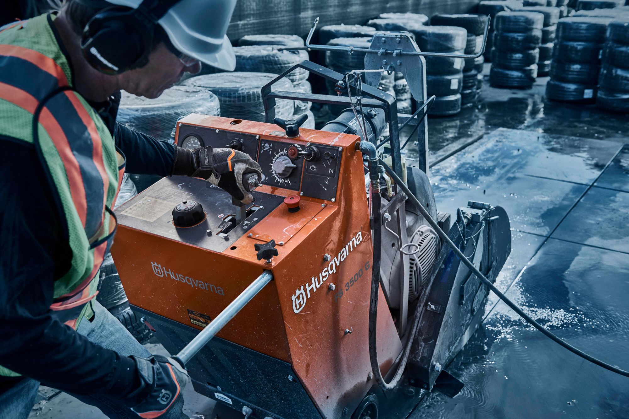 HUSQVARNA WalkBehind Concrete Saw 30 in Blade Dia., Wet, 12 3/8 in