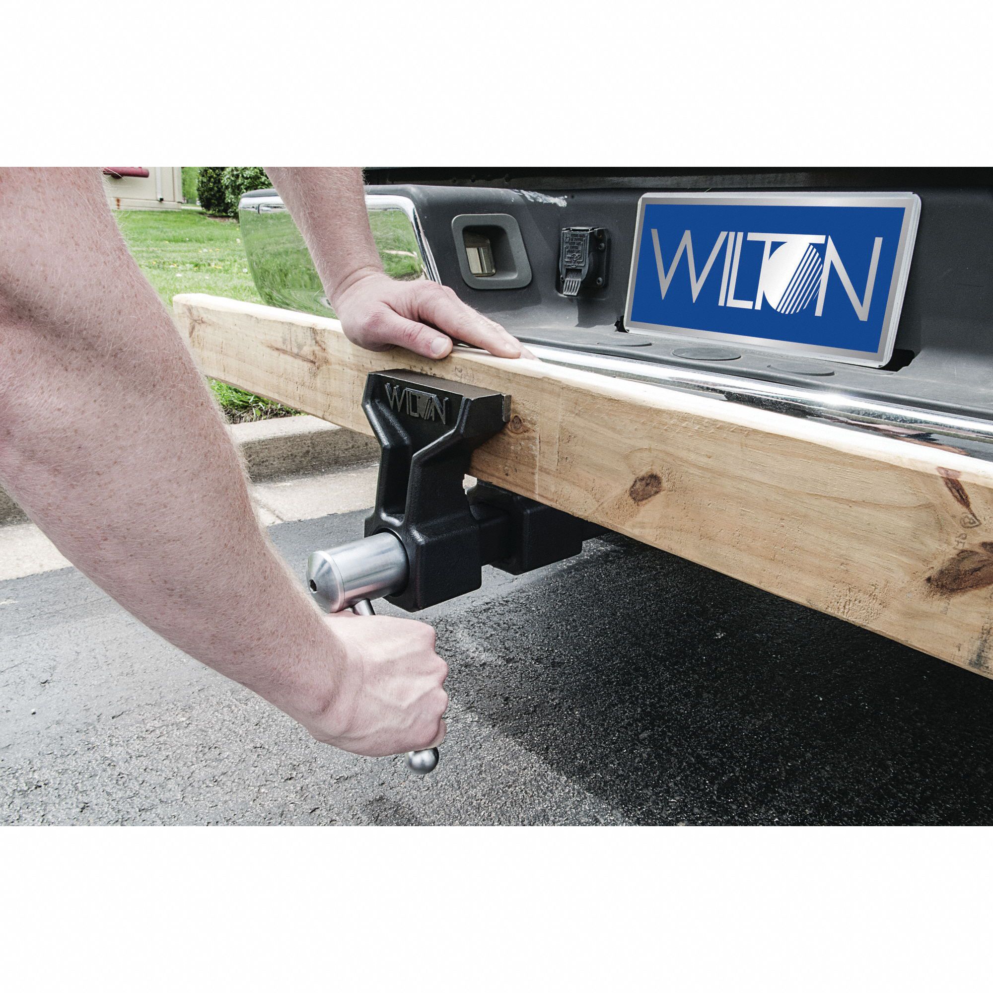 WILTON Heavy Duty Truck Hitch Vise, 5 in Jaw Width, 6 in Max. Opening