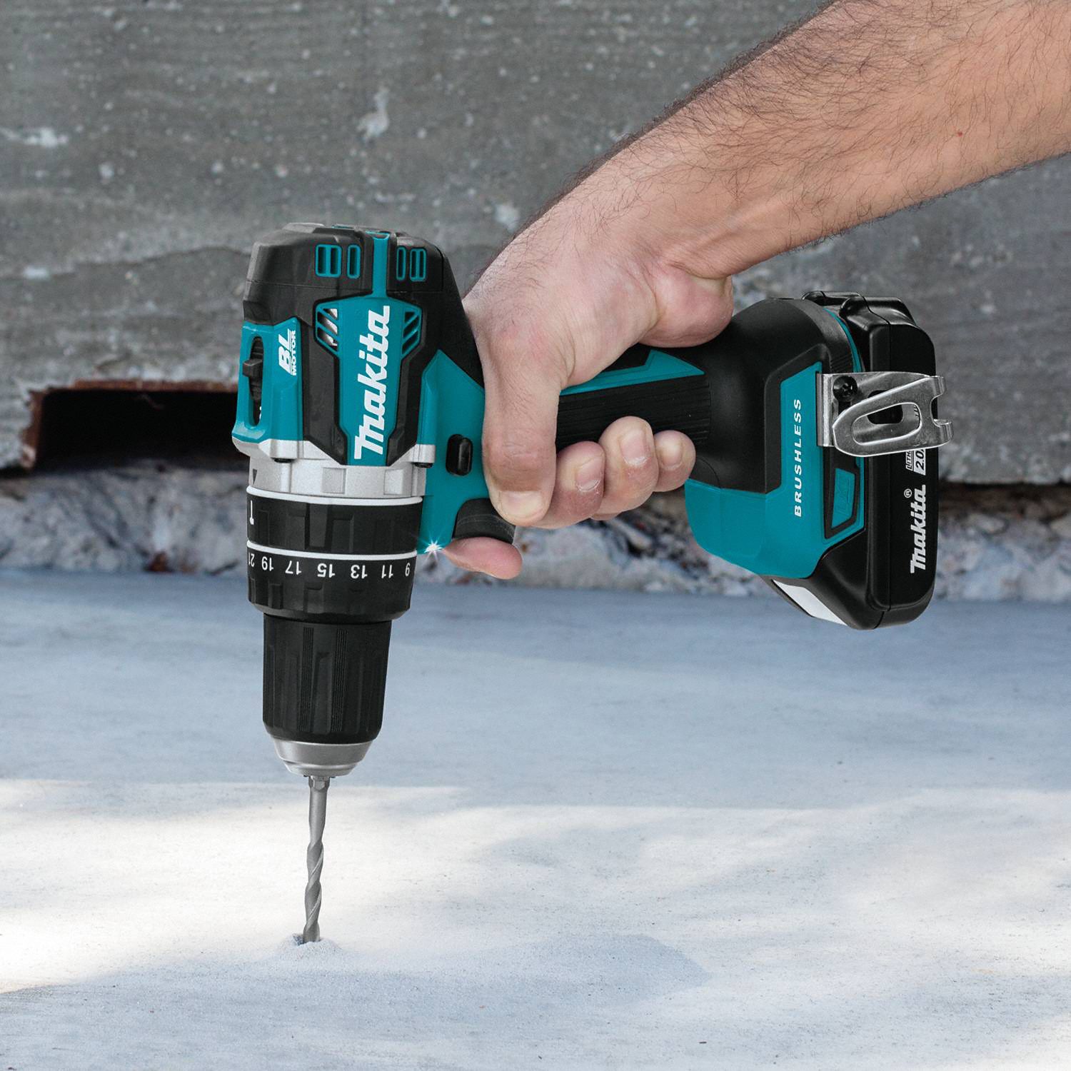 MAKITA Cordless Hammer Drill Kit: 18V DC, Compact Premium, 1/2 in Chuck
