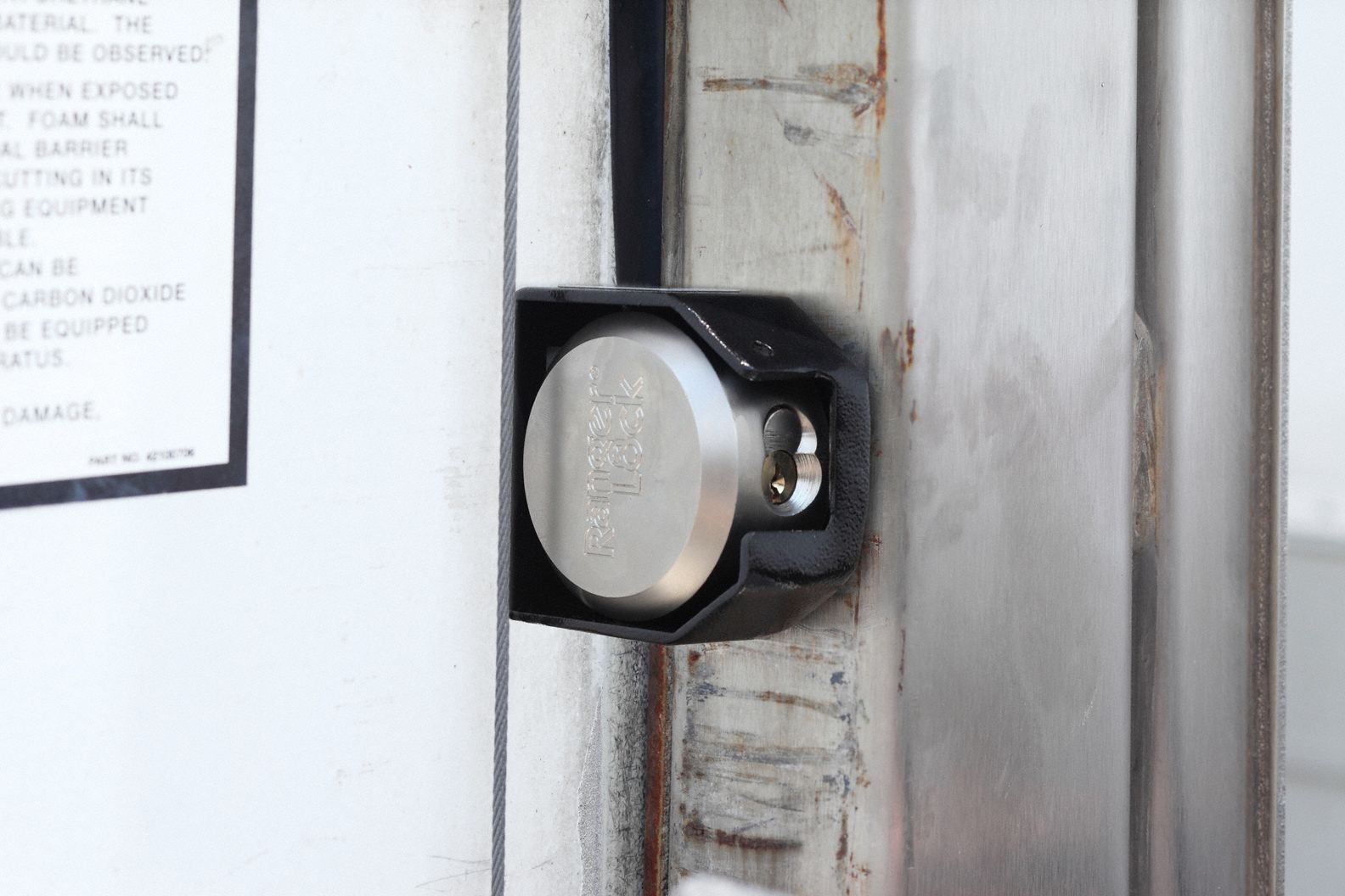 RANGER LOCK Hidden Shackle Padlock Guard, Hardened Steel, 2 in, 4 in, 4