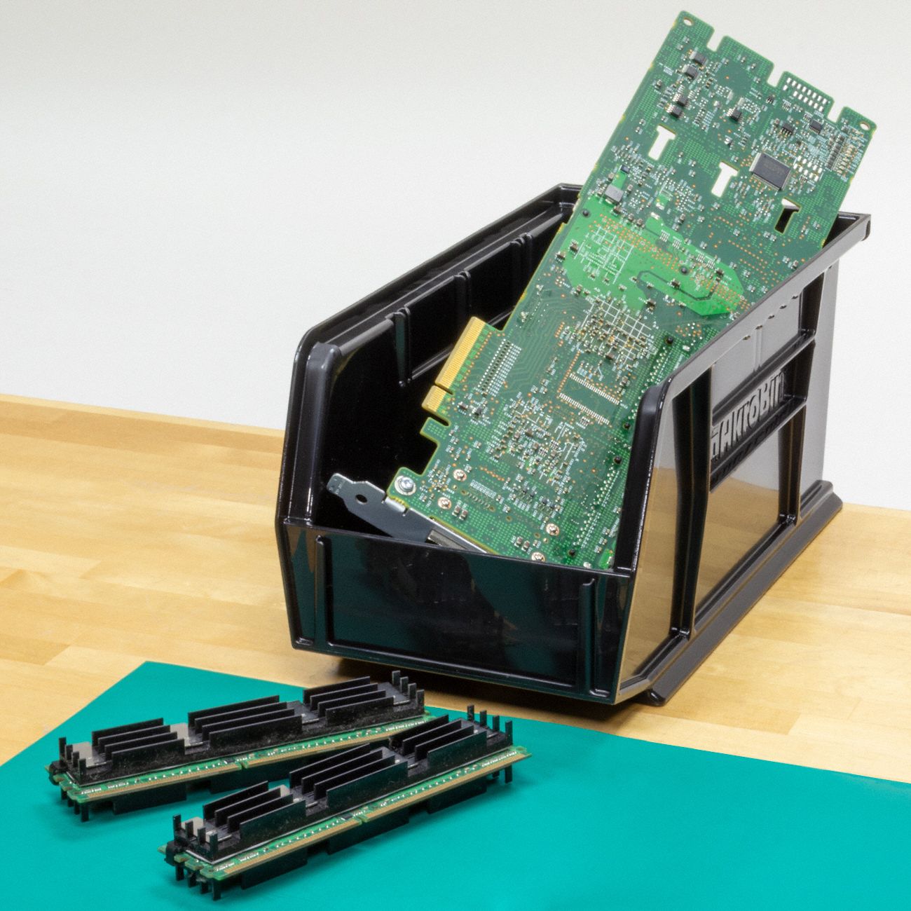 AKROMILS ESD Conductive Bin 5 1/2 in x 10 7/8 in x 5 in, Black, 30 lb