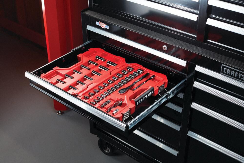 CRAFTSMAN Rolling Tool Cabinet: Gloss Black, 41 in W x 18 in D x 37 1/2