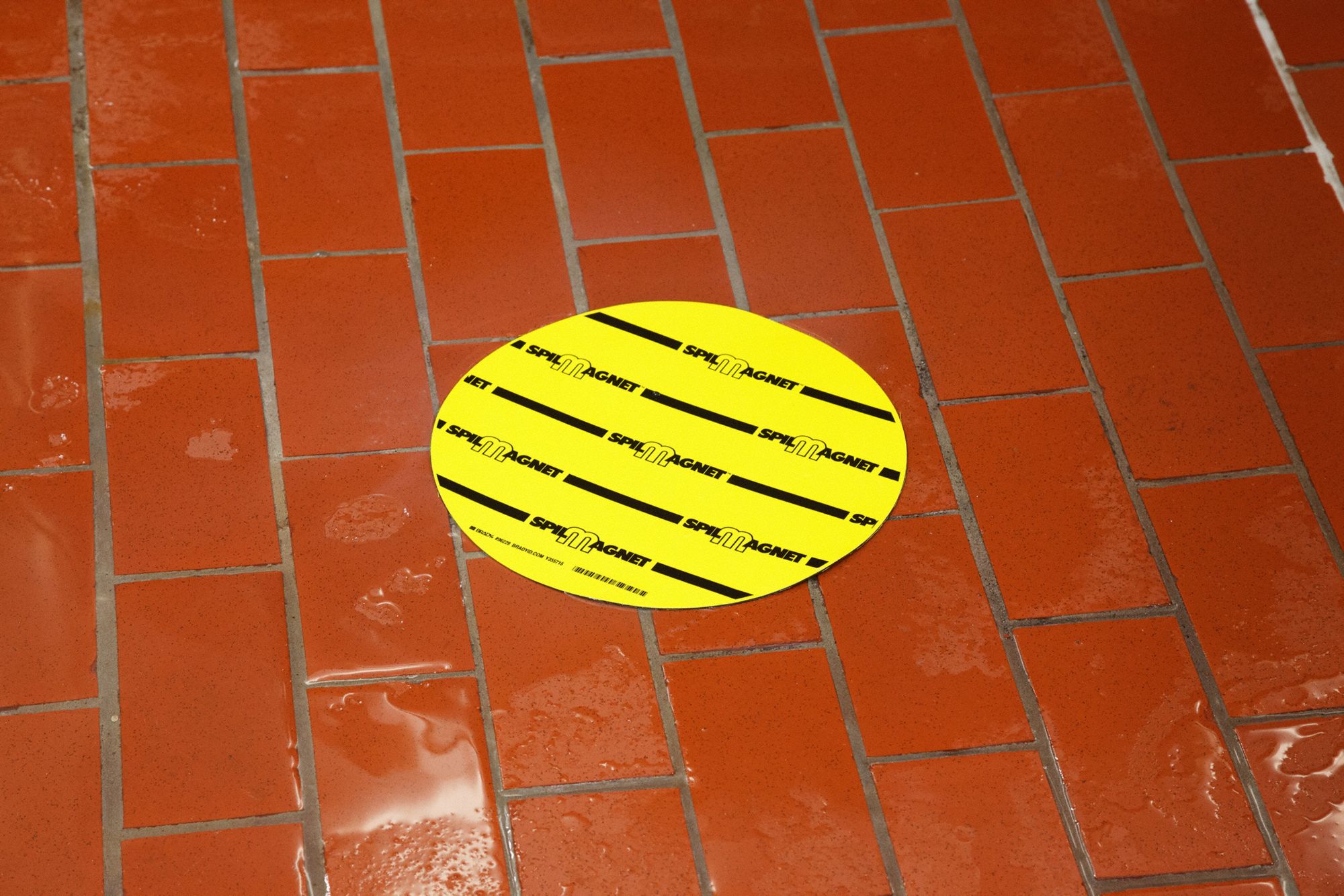 BRADY SPC ABSORBENTS Drain Cover Seal 12 in dia, 12 in dia