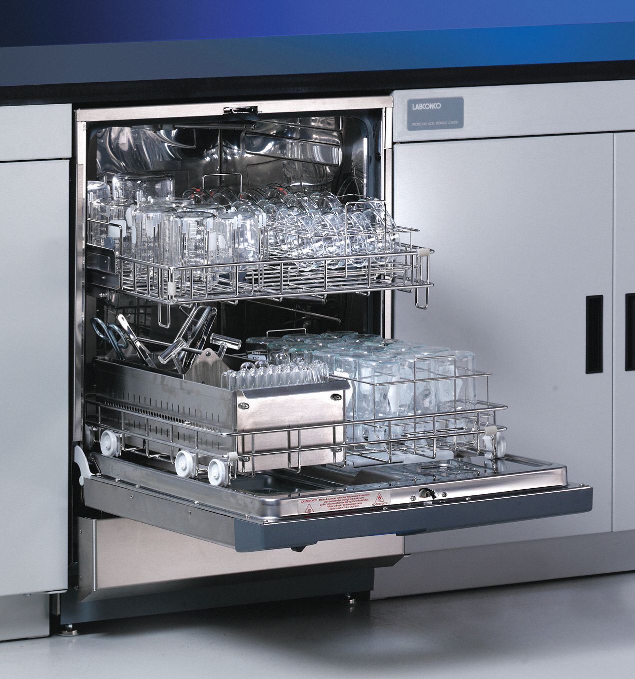 LABCONCO, Single Phase, 115V, Undercounter Glassware Washer 8FYM84400320 Grainger