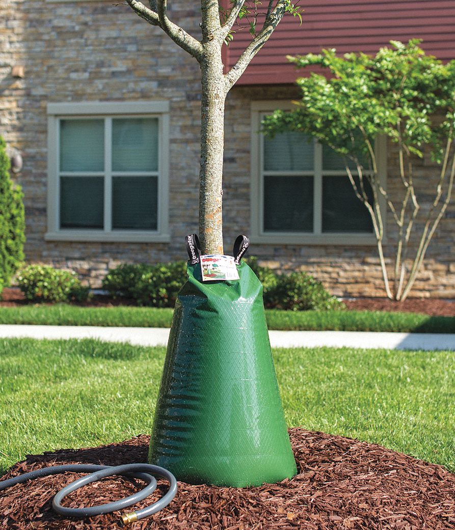 TREE GATOR Tree Watering Bag, 5 to 9 hr Drain Time, 4 in Max. Tree Dia., 20 gal Size 9W936