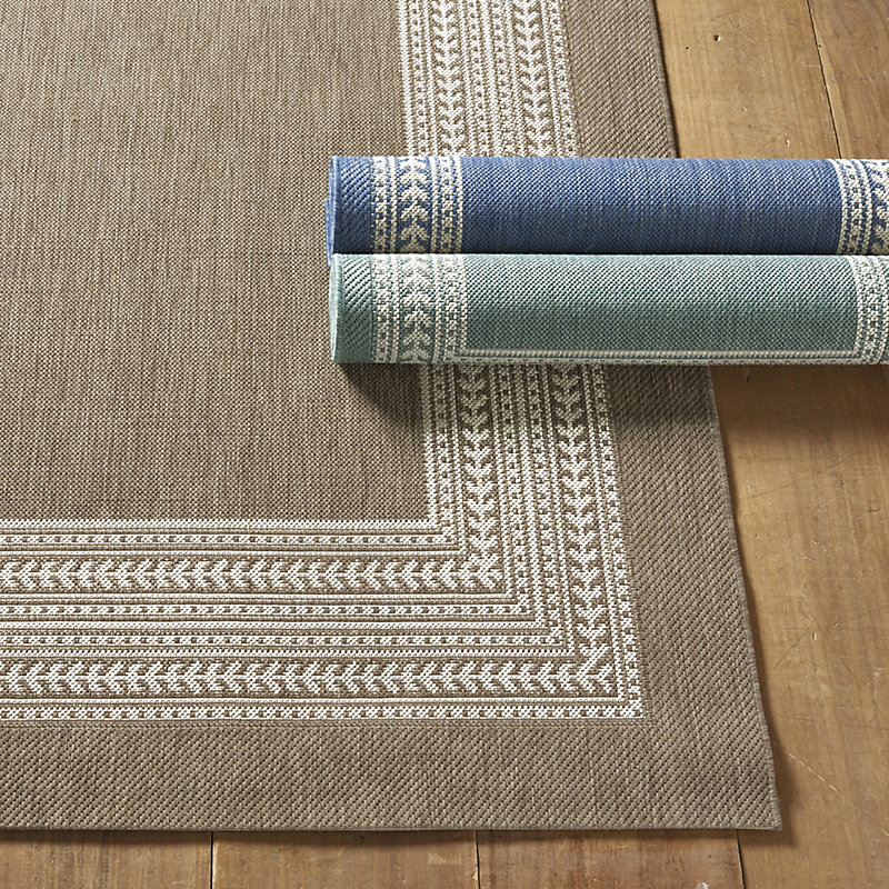 Ballard Designs Suzanne Kasler Fleur Indoor/Outdoor Rug Blue/Ivory 5' 3