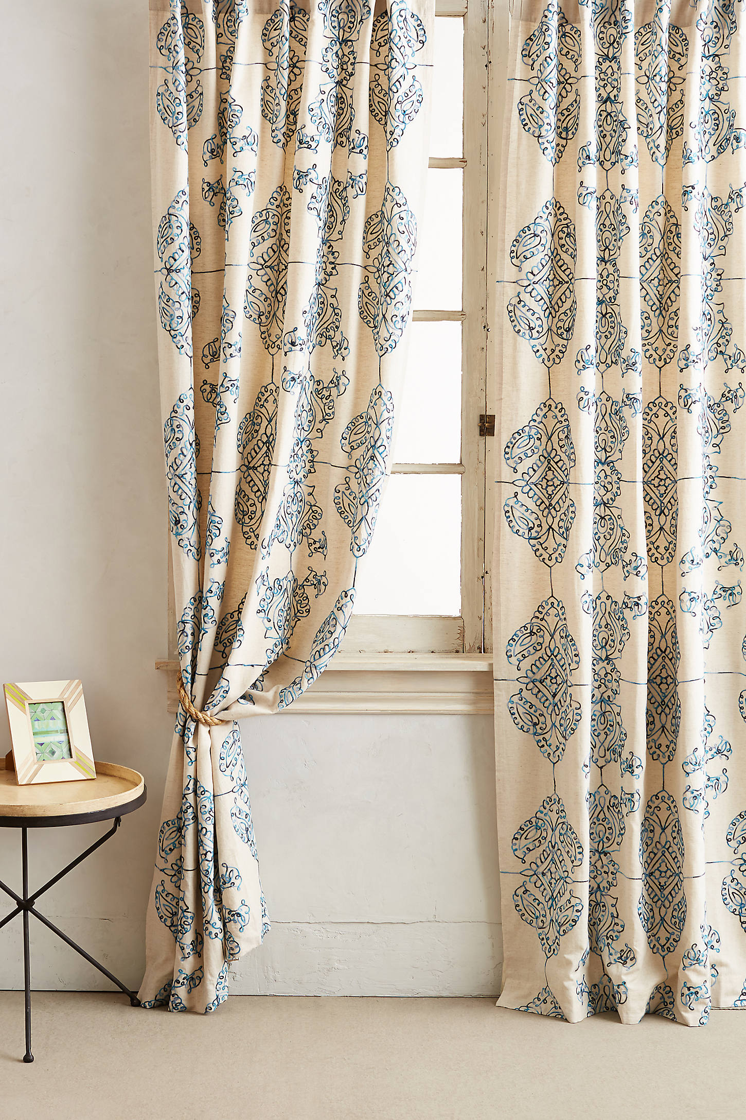 Embroidered Gretta Curtain Anthropologie Havenly