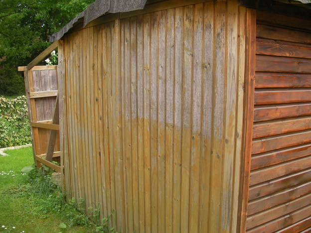 Gartenhaus streichen so geht's