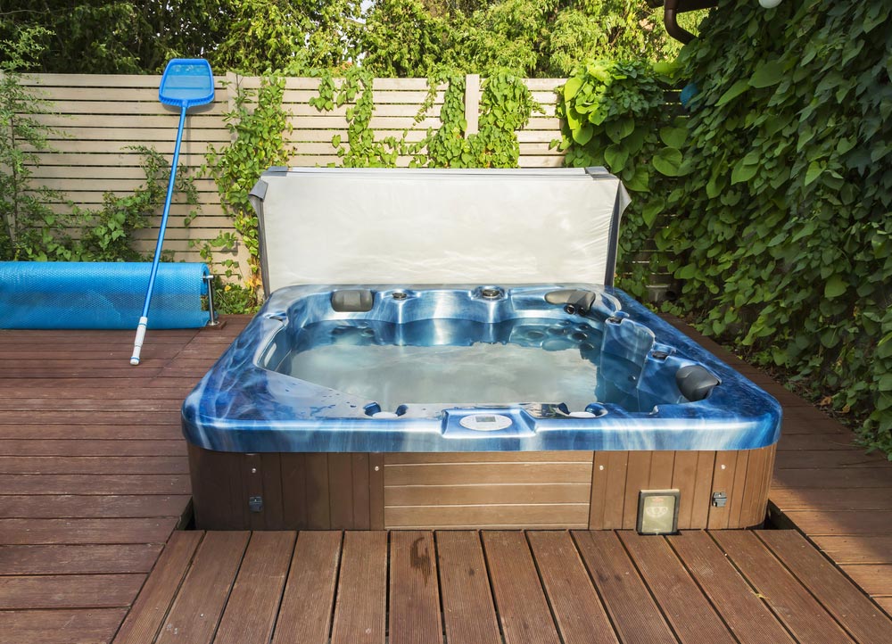 How Much Does Hot Tub Removal Cost? (2024)