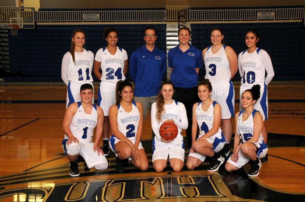 Girls' Varsity Basketball South Medford High School Medford, Oregon
