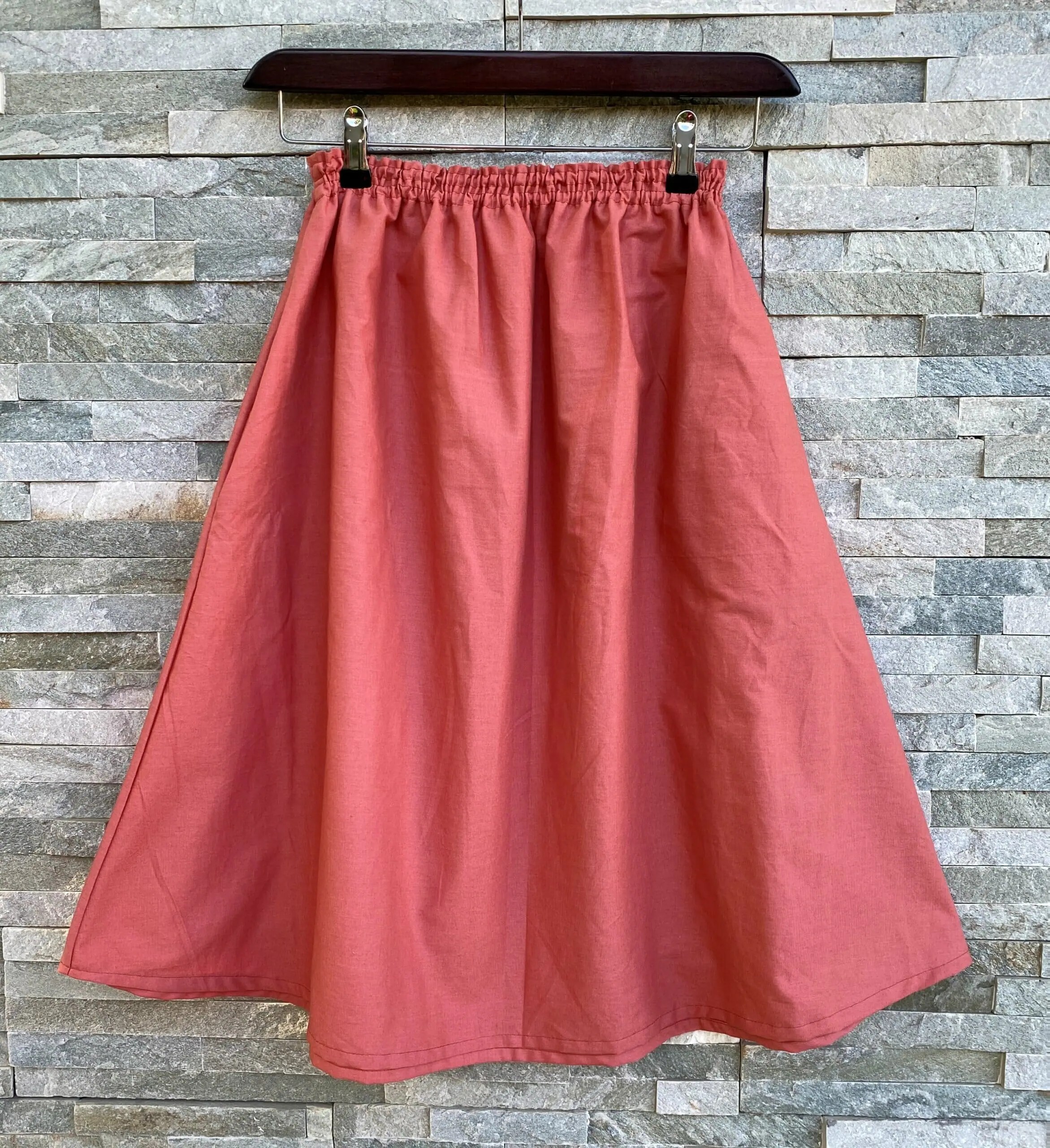 DIY tutorial No pattern, simple summer skirt with pockets I Can Sew This