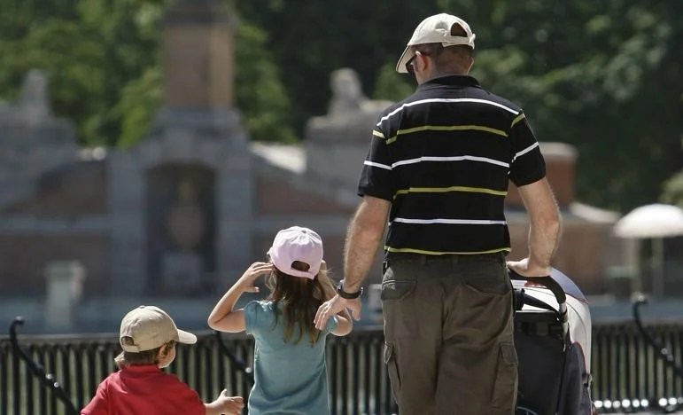 Ayudas y prestaciones La ayuda de hasta 7.500 euros al año por hijo