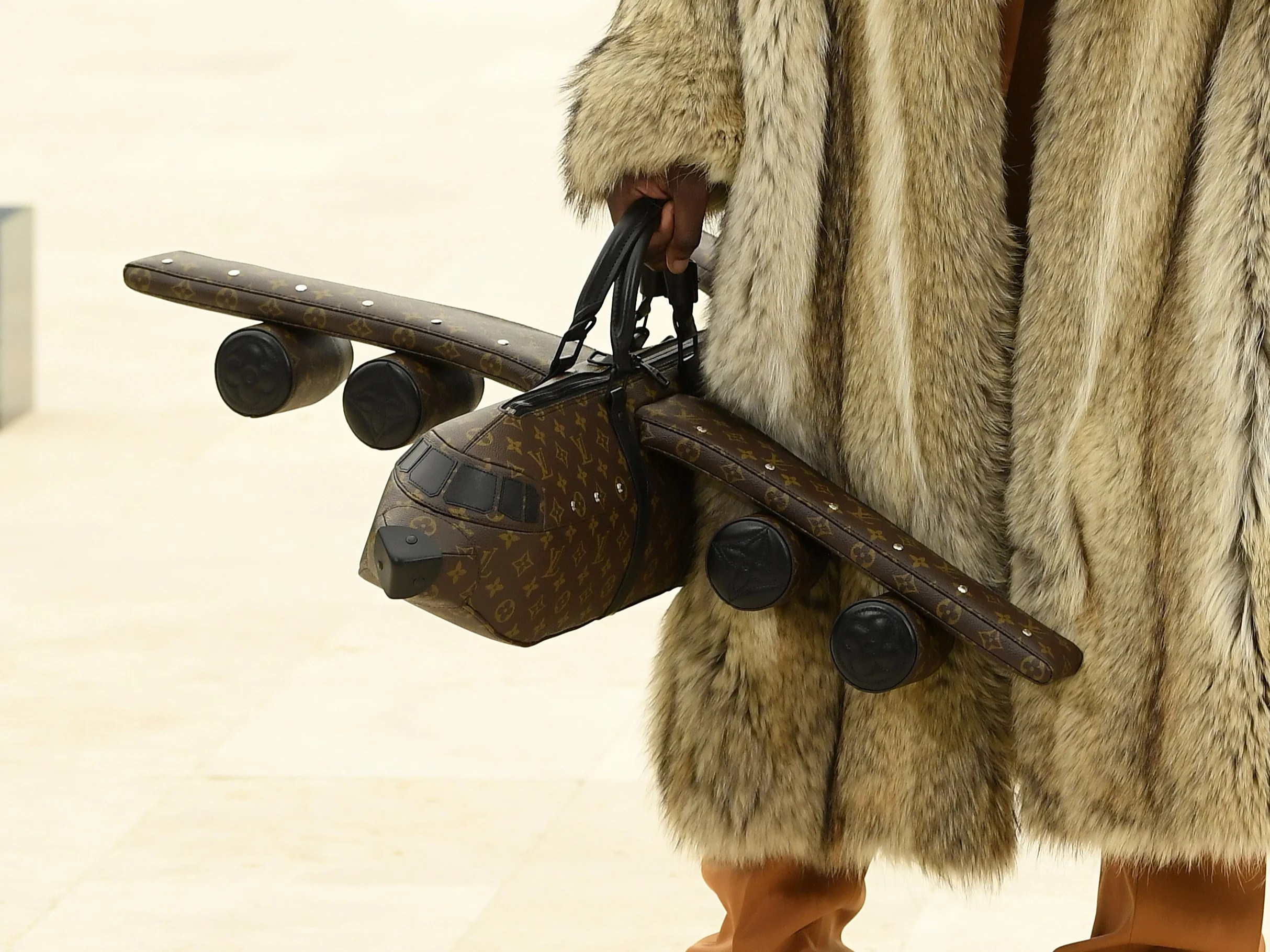 Update more than 148 aeroplane bag best 3tdesign.edu.vn