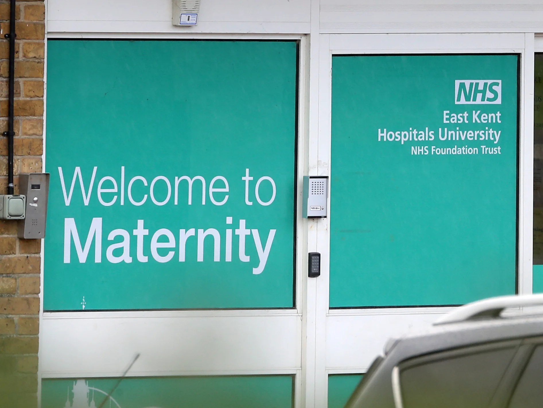 Detectives consider corporate manslaughter charge in NHS maternity