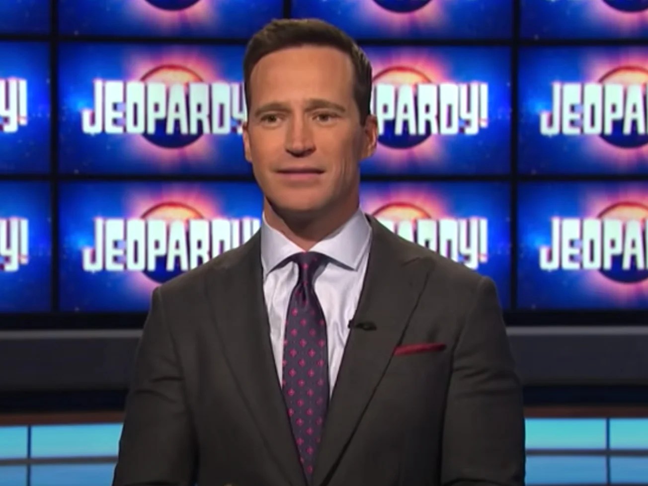 Jeopardy! host Mike Richards apologises after sexist remarks resurface