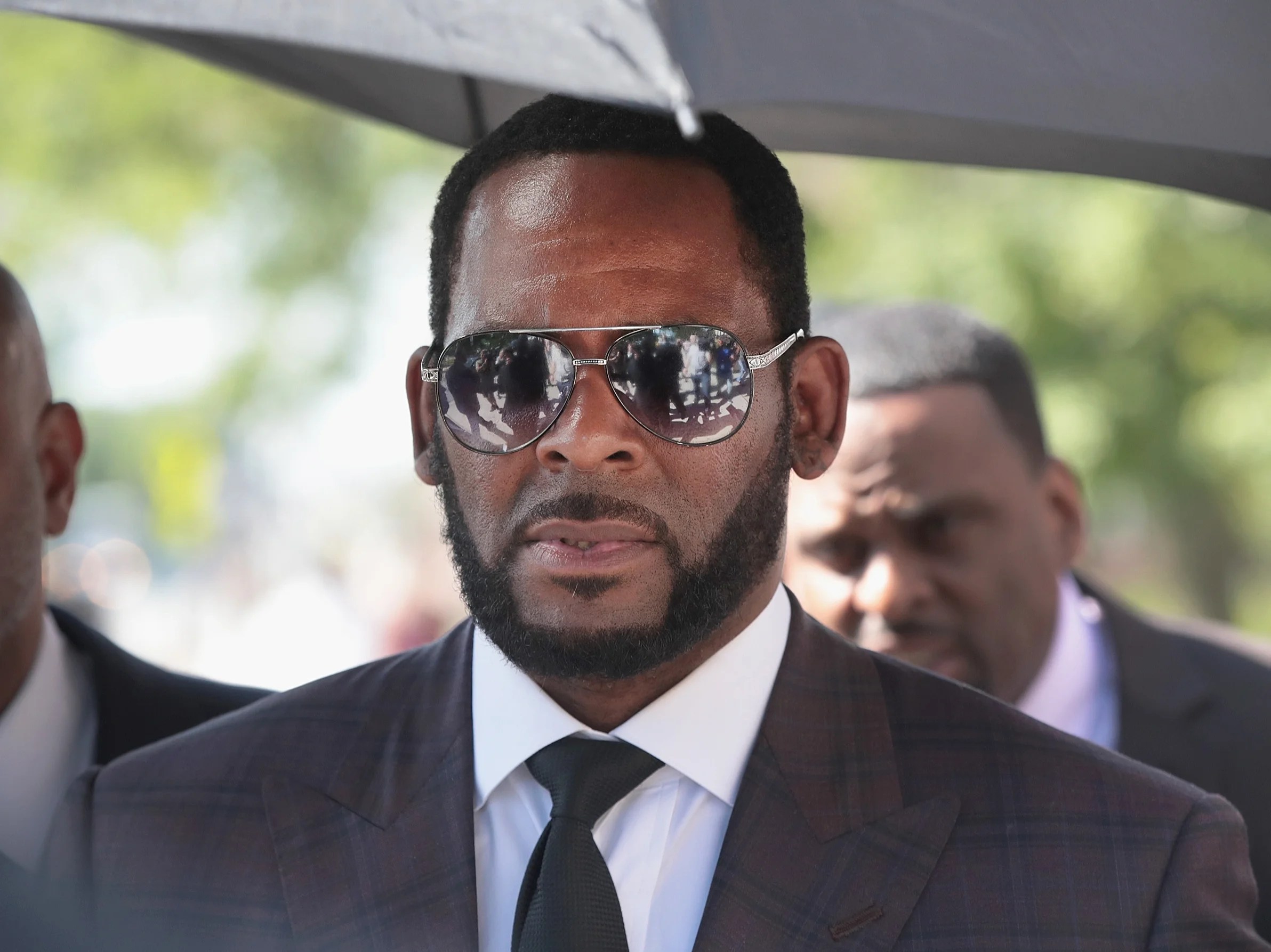 R Kelly Man alleges singer sexually exploited him after asking ‘what