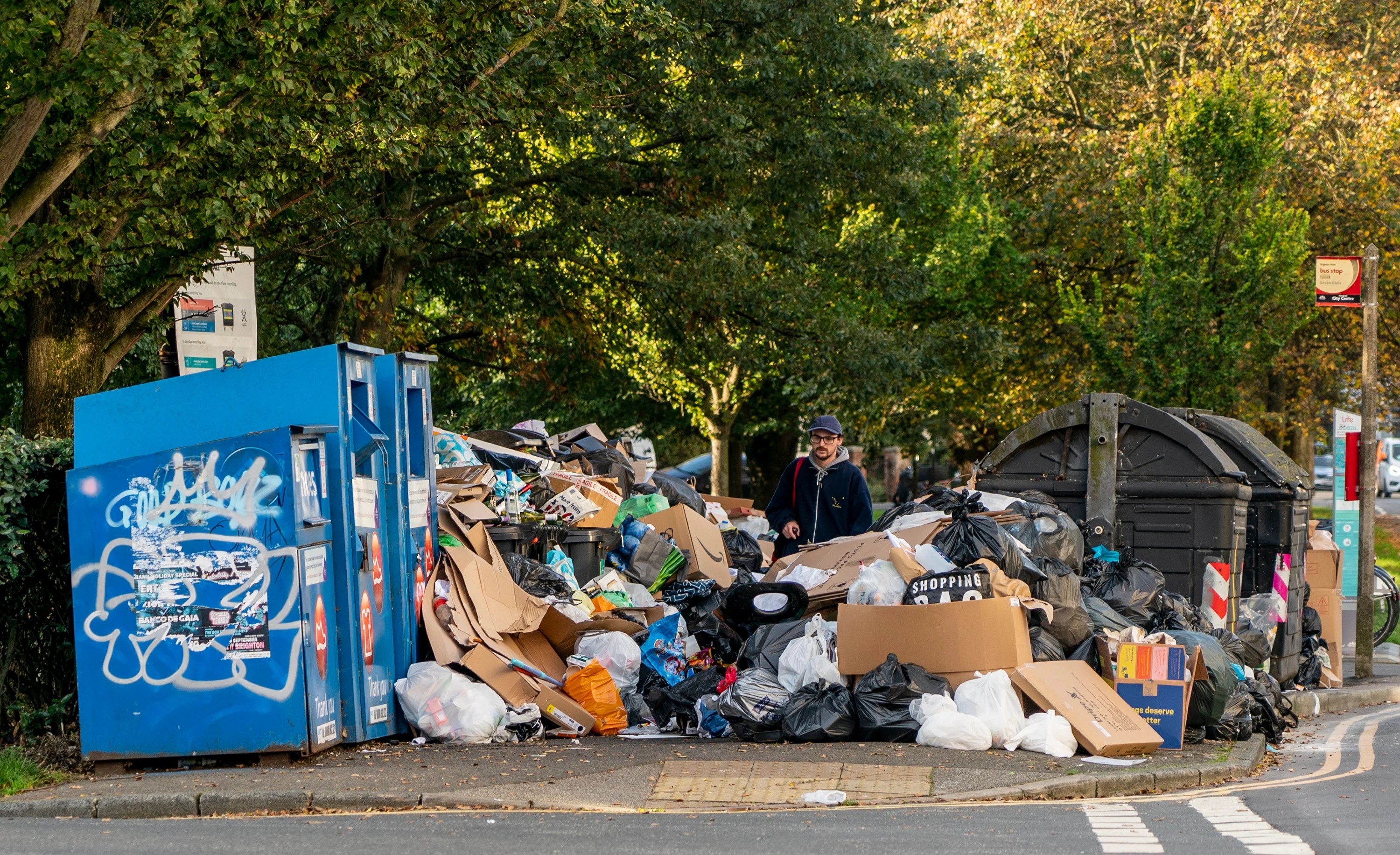 Private firms drafted in to tackle Brighton bin strike The Independent