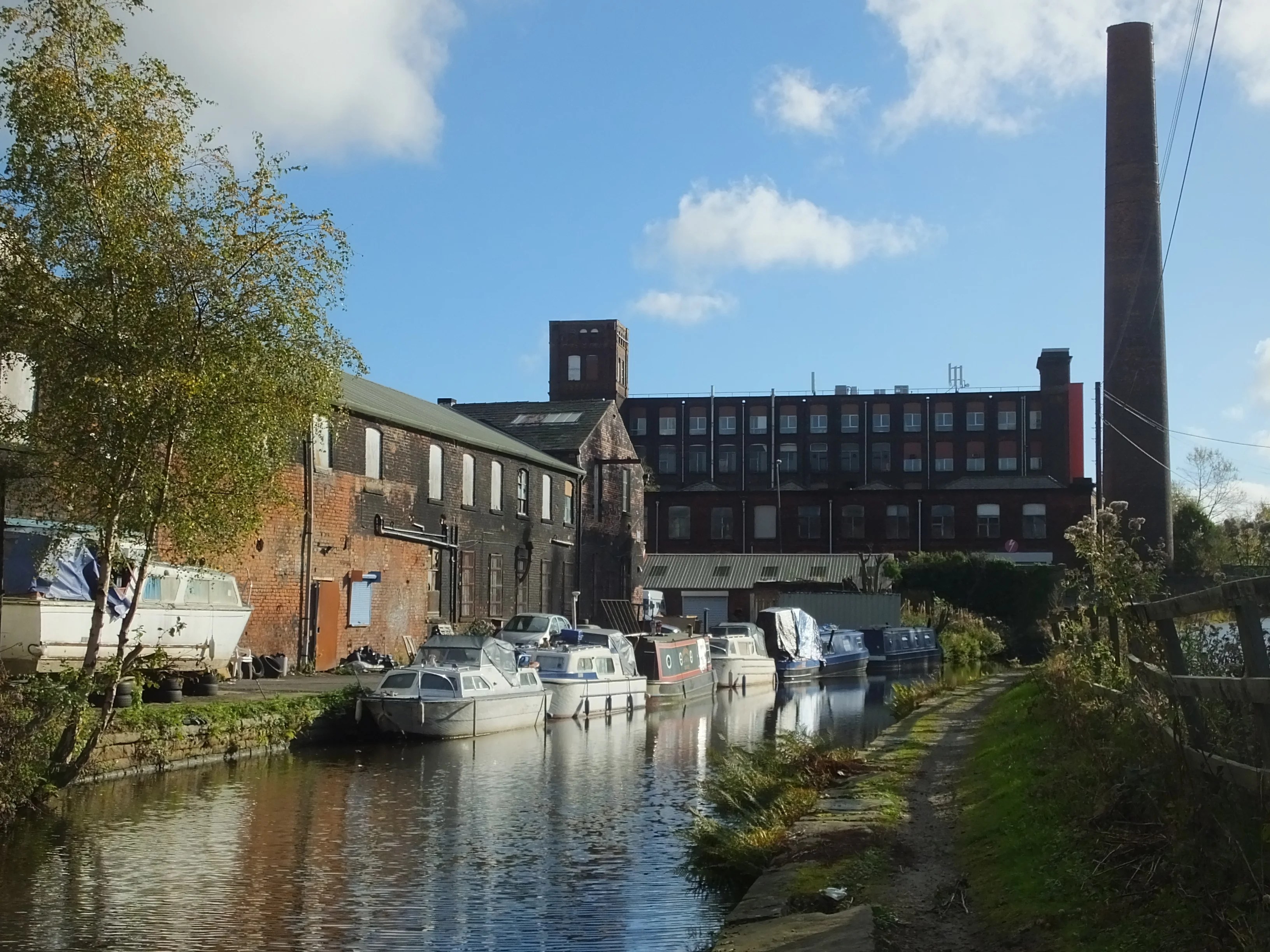 Body of teenage girl pulled from water in Tameside after getting into