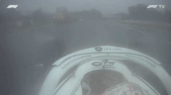 Jules Bianchi’s father furious as Pierre Gasly passes tractor on track