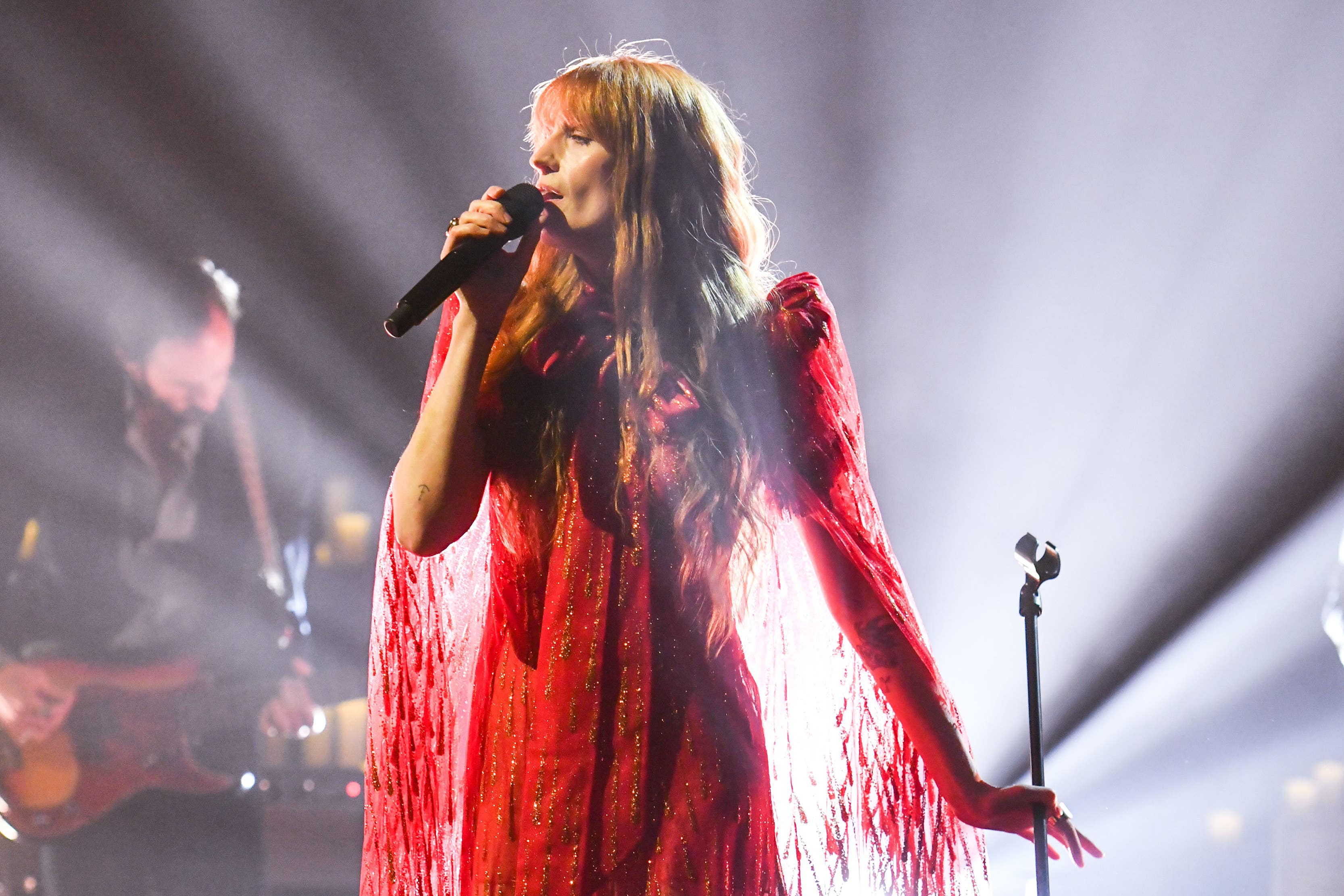 Florence + The Machine postpone UK tour dates after singer breaks foot The Independent