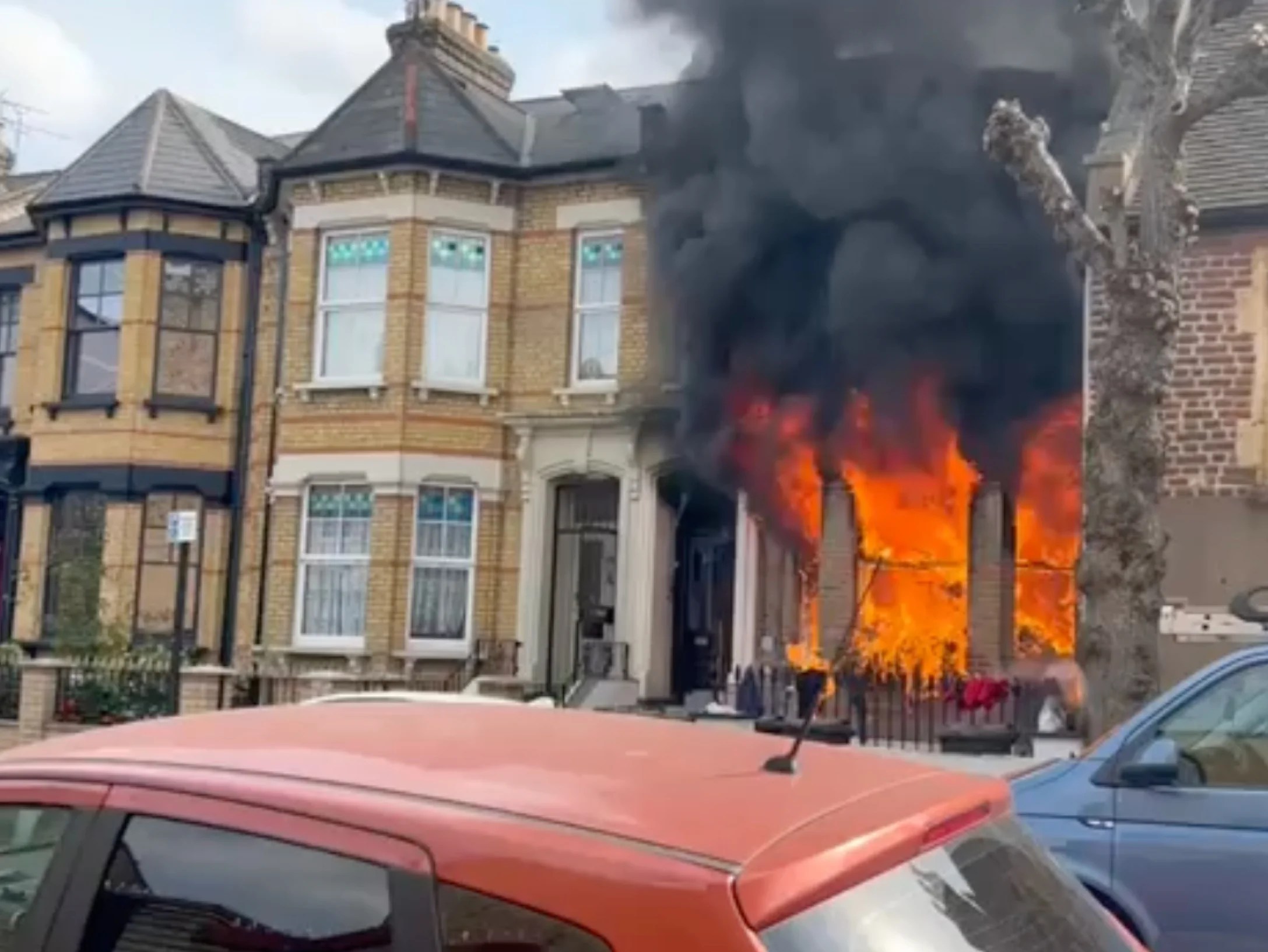 Possible anti-Semitic hate crime results in London house fire, leaving four injured
