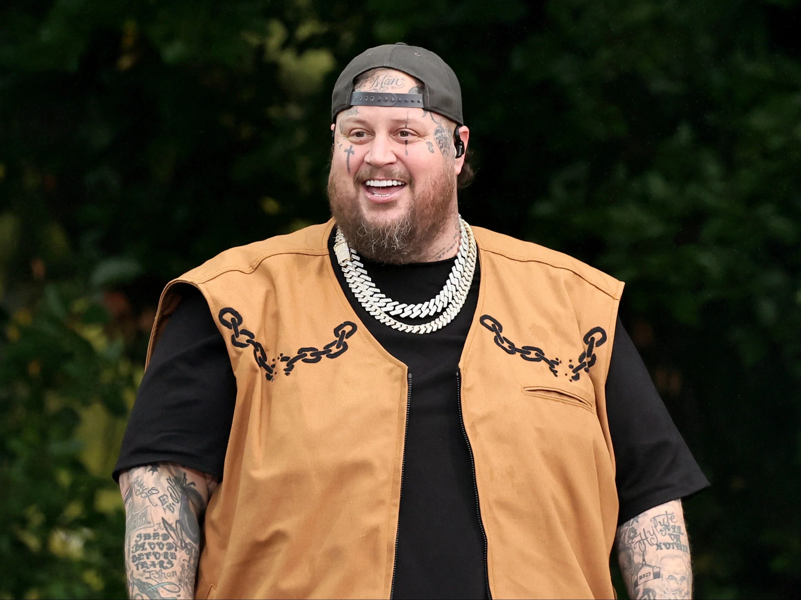 Jelly Roll reveals he attended his first Alcoholics Anonymous meeting at 14