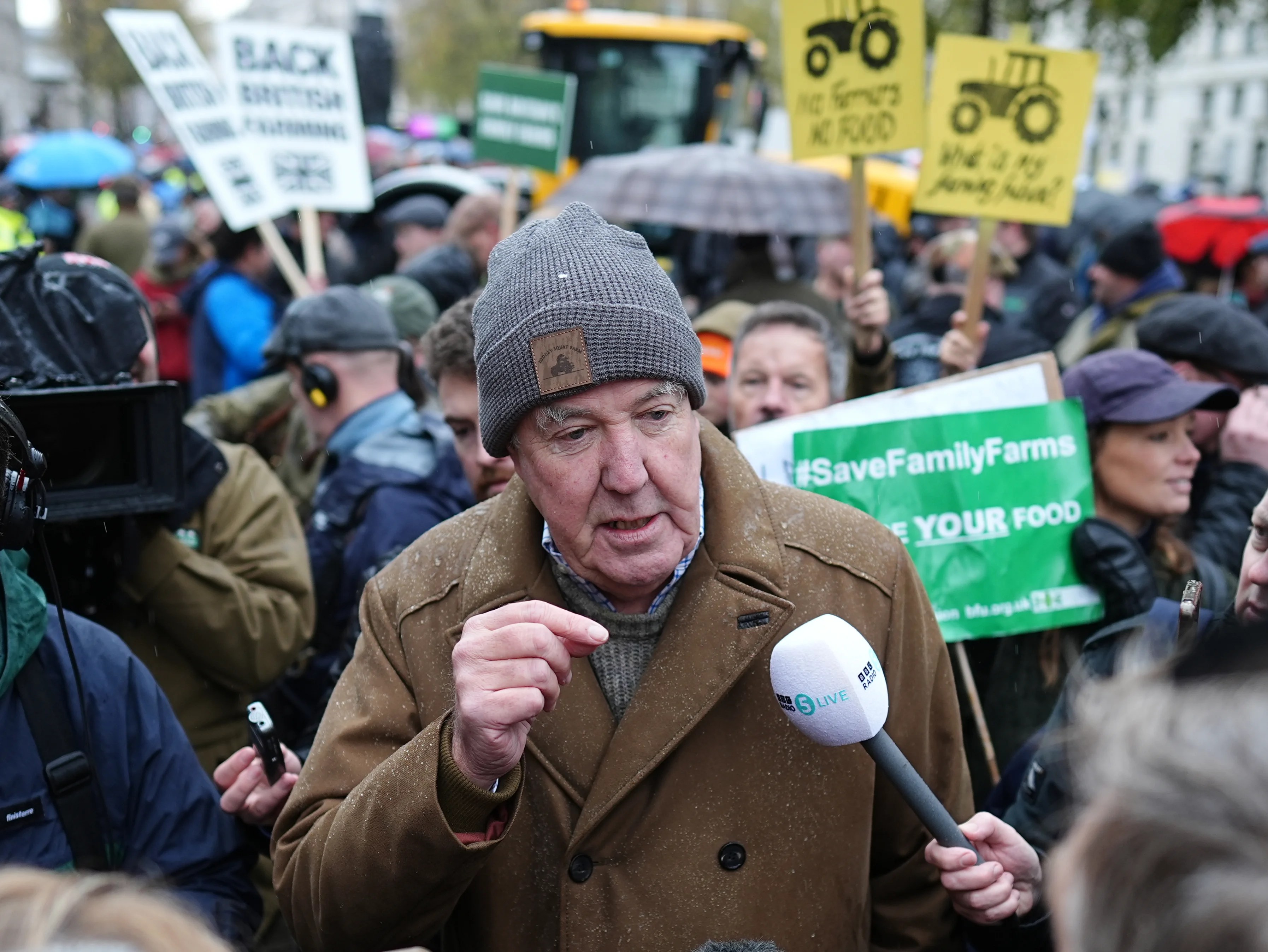 Farmers’ protest live: Police probe tractors breaking barrier as Clarkson says inheritance tax a ‘hammer blow’