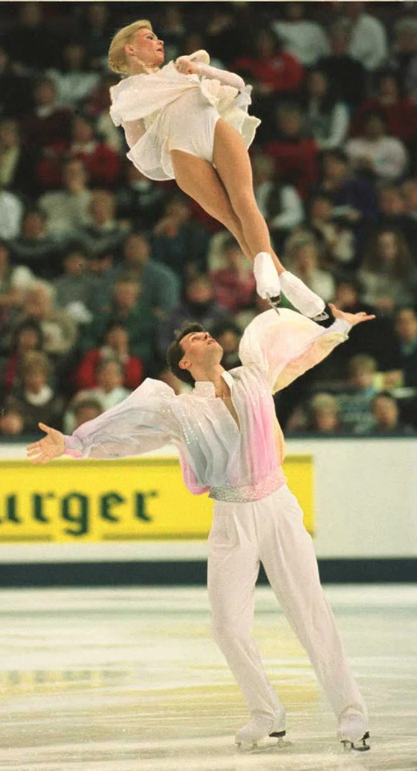 World champion Russian figure skaters confirmed on board doomed American Airlines flight