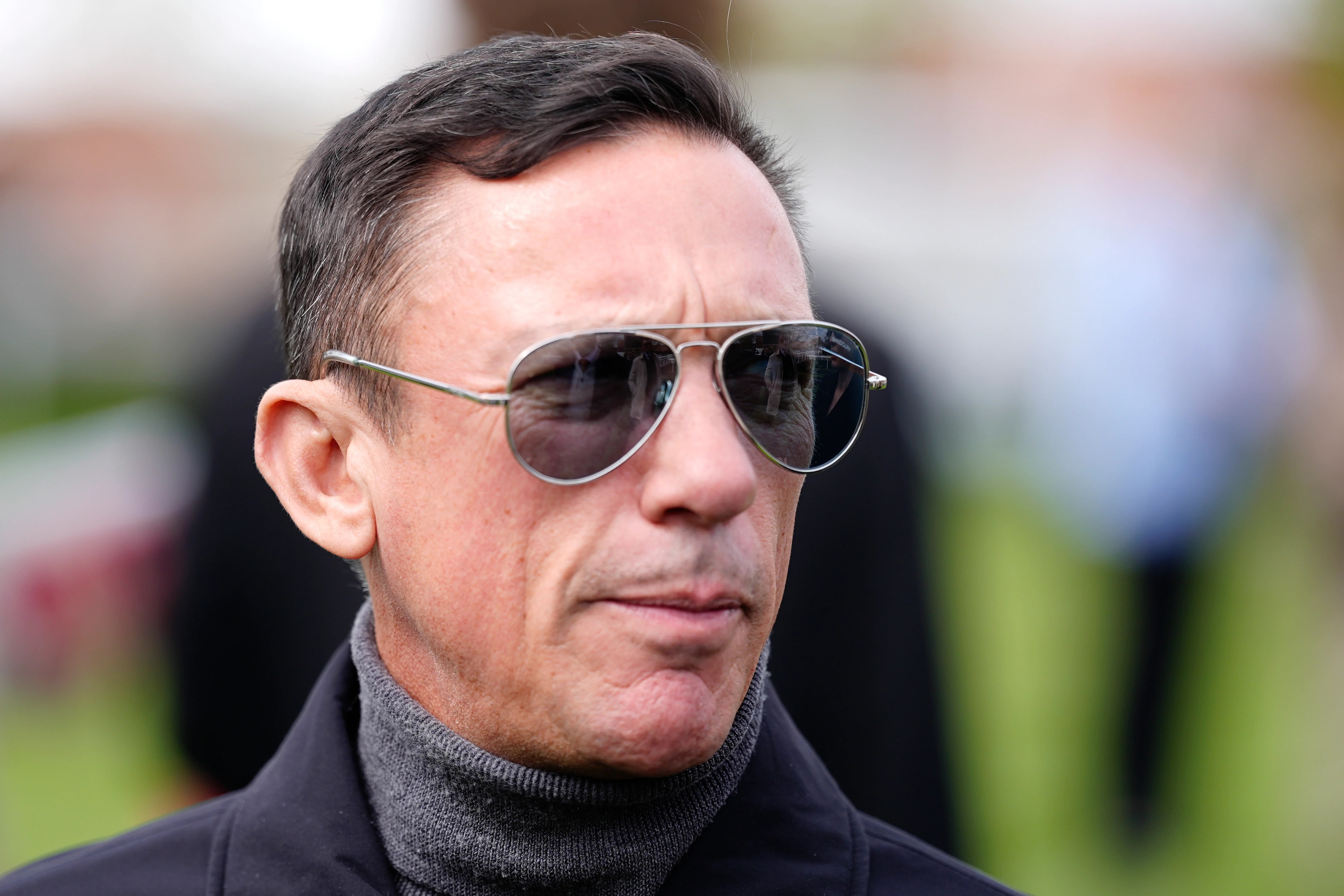 rewrite this title Frankie Dettori in hospital after car accident at Newmarket