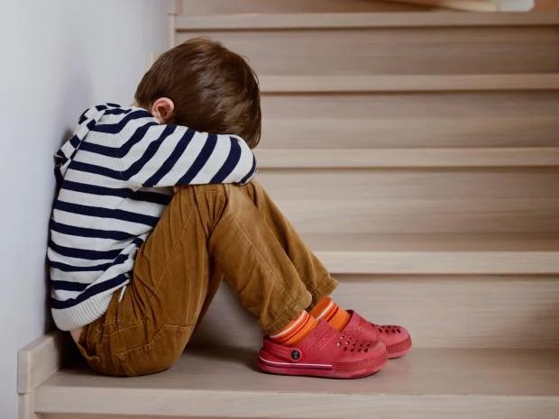 Smacking children makes them more likely to have mental health problems Smacking children makes them more likely to have mental health problems