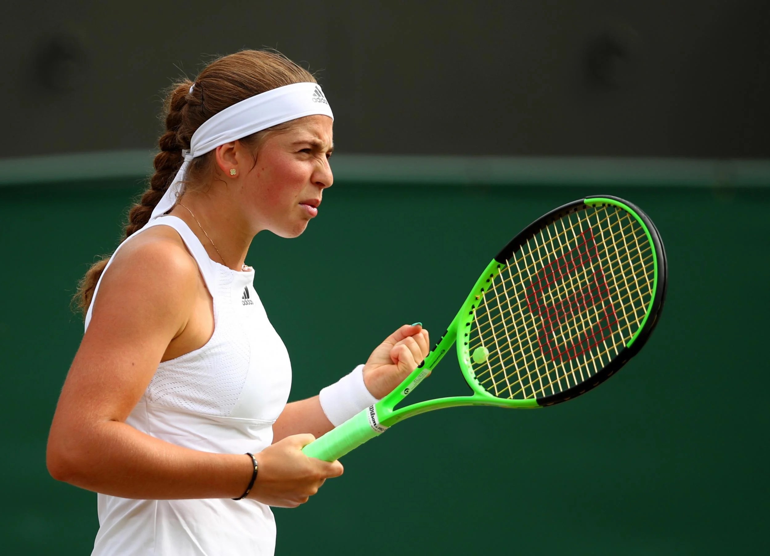 Wimbledon 2017 Jelena Ostapenko accuses opponent's father of coughing(018)