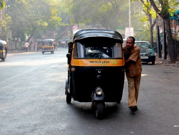 TRAVEL ALERT! Auto rickshaws are on strike in Mumbai today