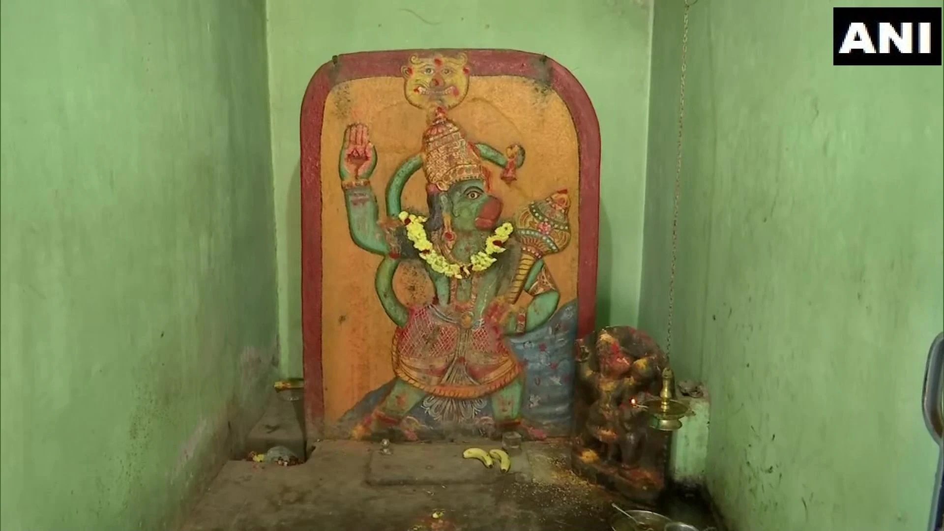 Muslim Man in Bengaluru Donates Land for Hanuman temple After Seeing