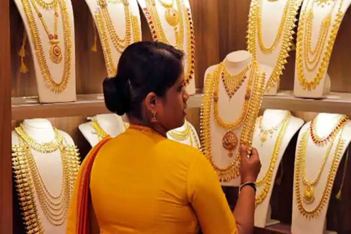 Gold Price Today Down By Rs 8000! Check Gold Rates In Delhi, Mumbai