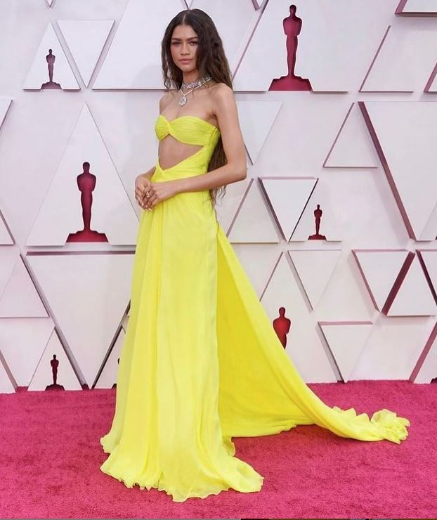 Oscars 2021 Best Dressed Zendaya, H.E.R, Amanda Seyfried, Viola Davis And Others Bring All The