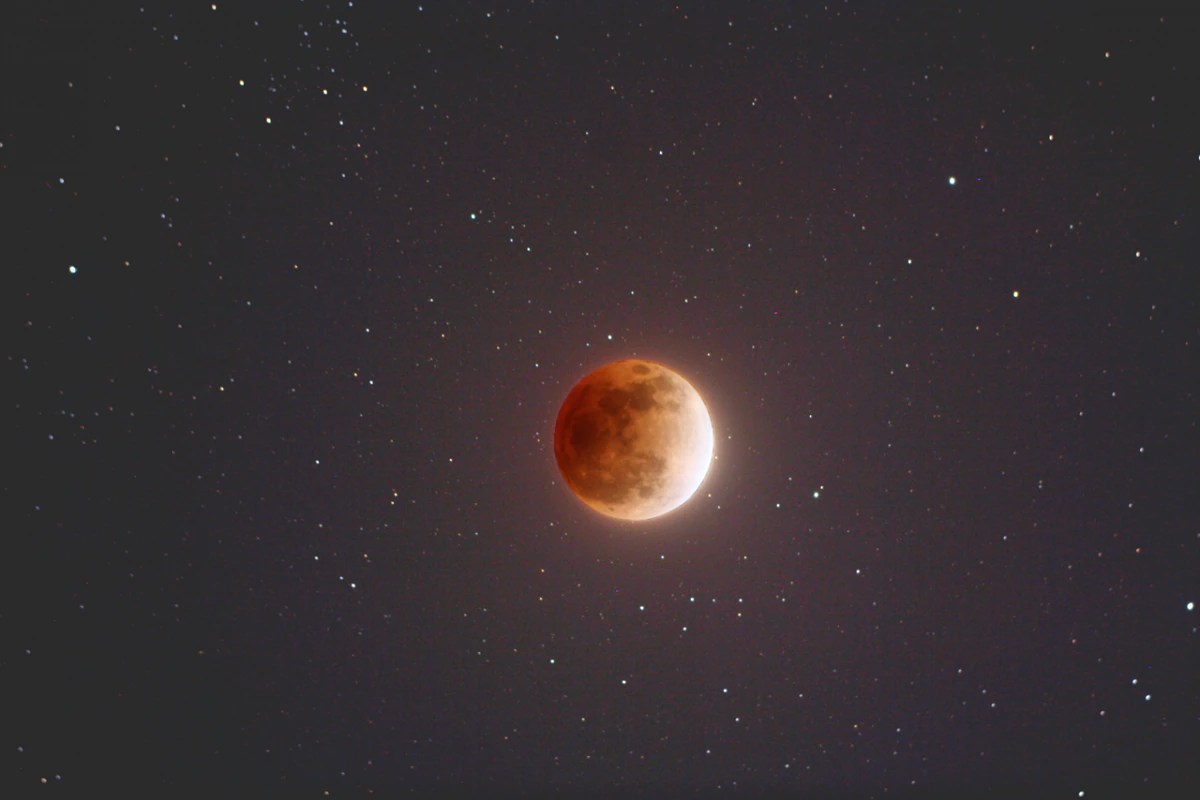 Lunar Eclipse 2021 Super Flower Blood Moon on May 26. Check Timings