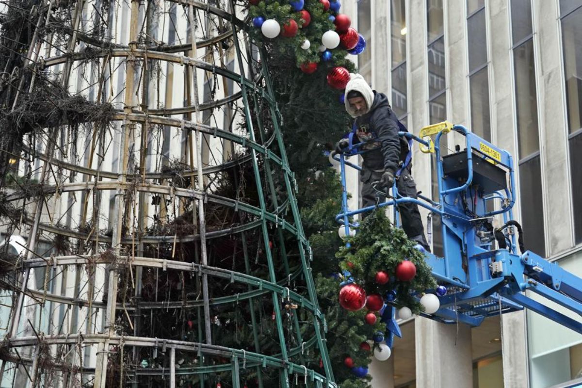 Giant Christmas Tree Outside Fox News Headquarters Set Afire