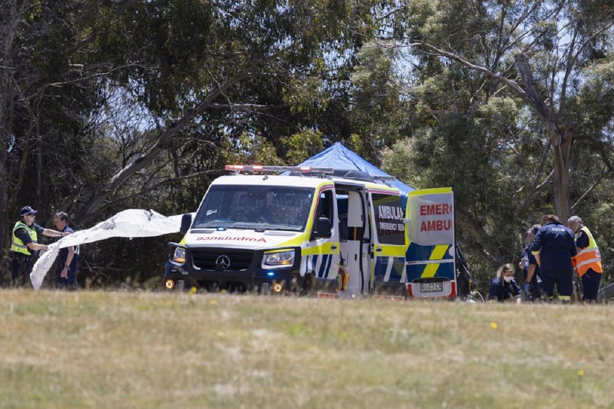 Australia 5 Children Dead as Wind Lifts Jumping Castle Into Air At