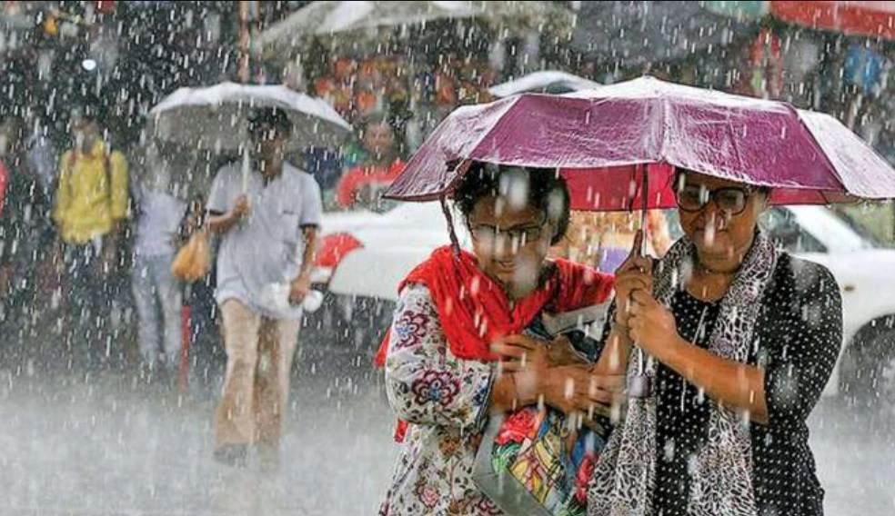Monsoon Arrives in Jammu and Kashmir, IMD Forecasts Frequent Showers in
