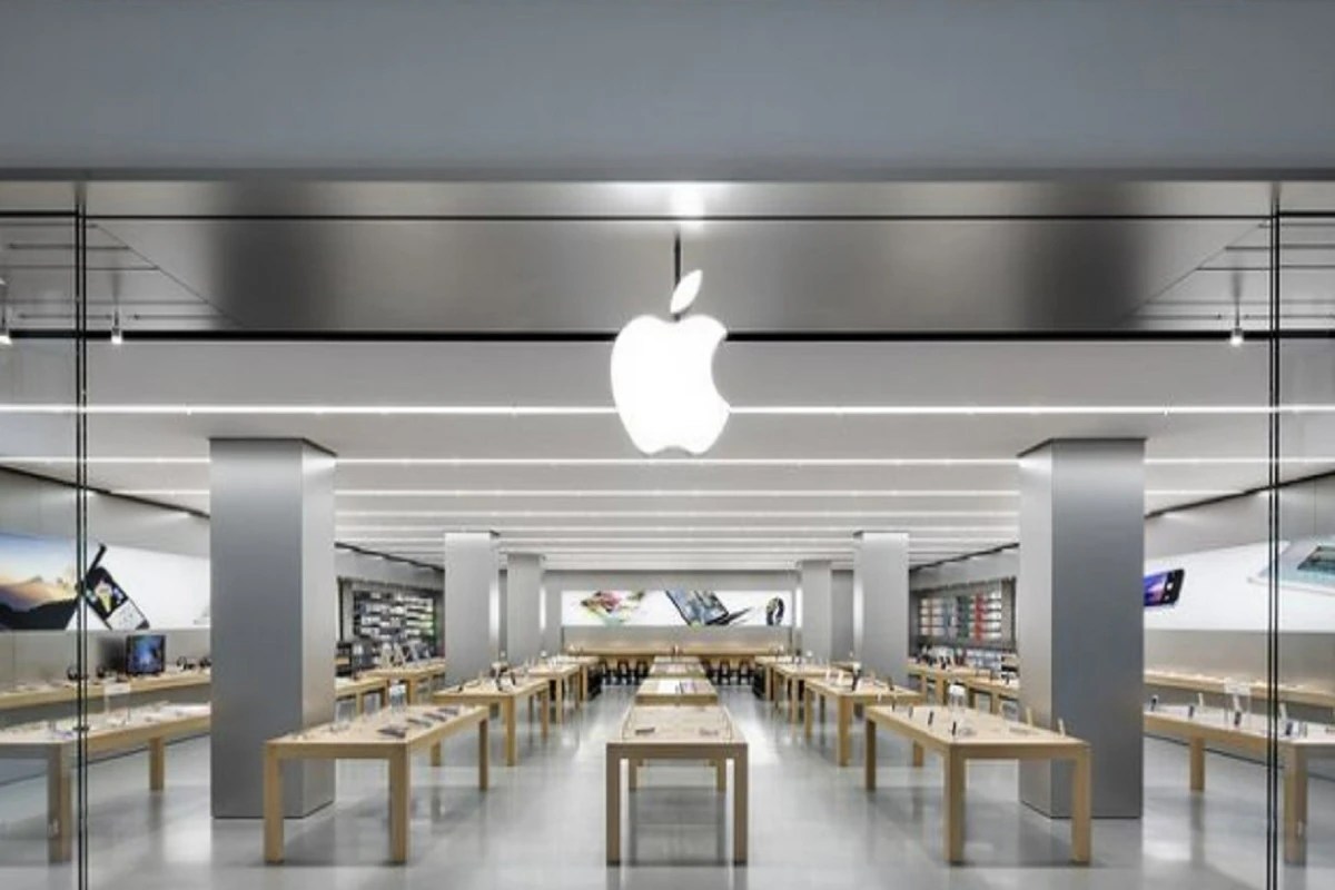 Apple Begins Firing Contractors Amid Mass Layoffs Even After Assuring