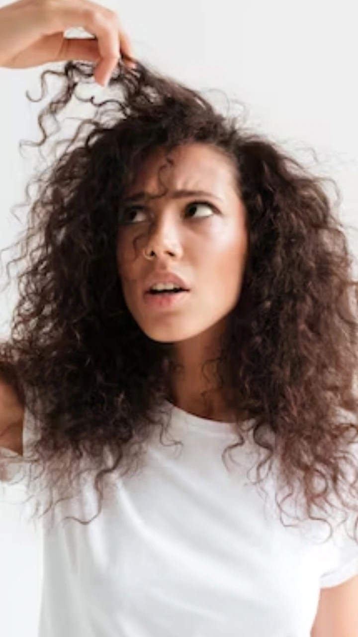 8 Hair Care Tips to Manage Frizzy Hair