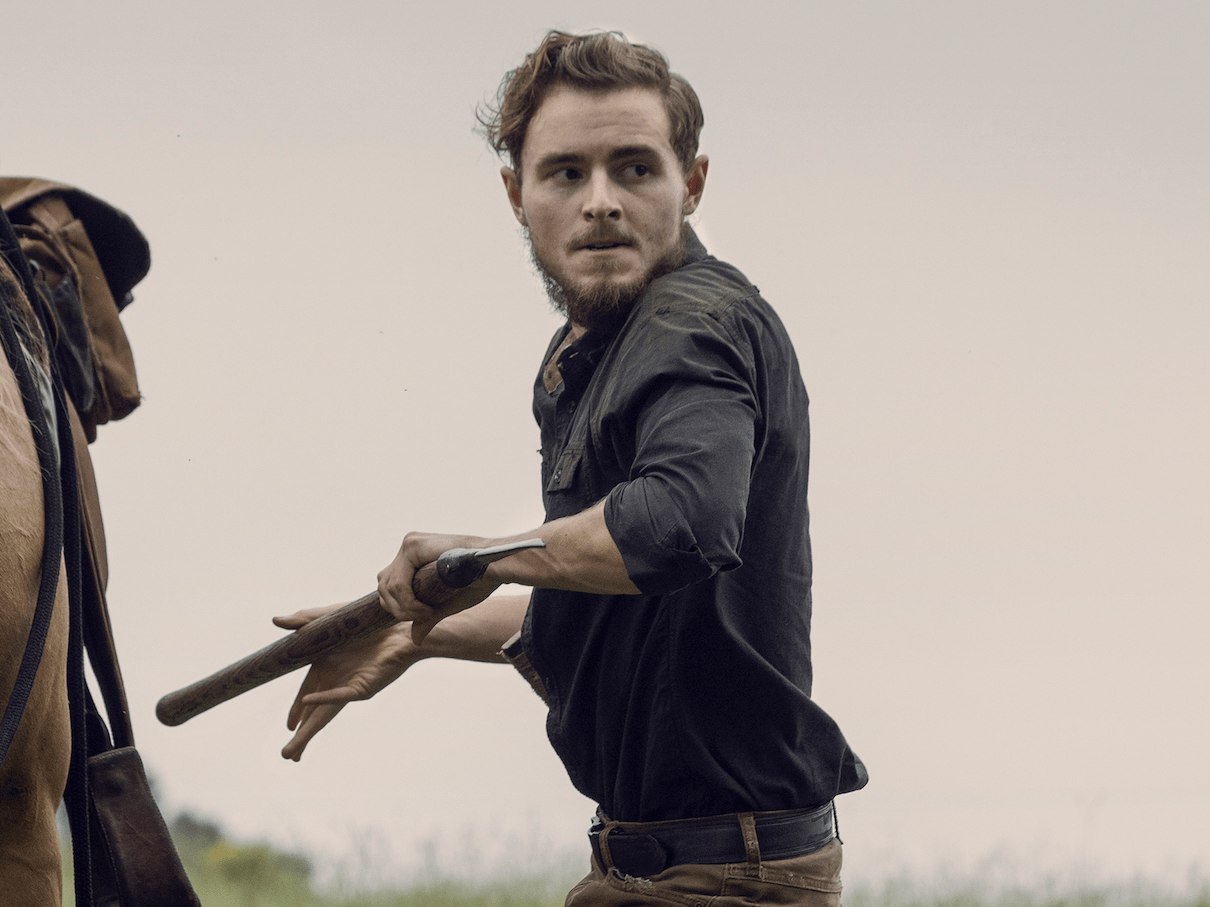 Here's what the cast of 'The Walking Dead' looks like in real life