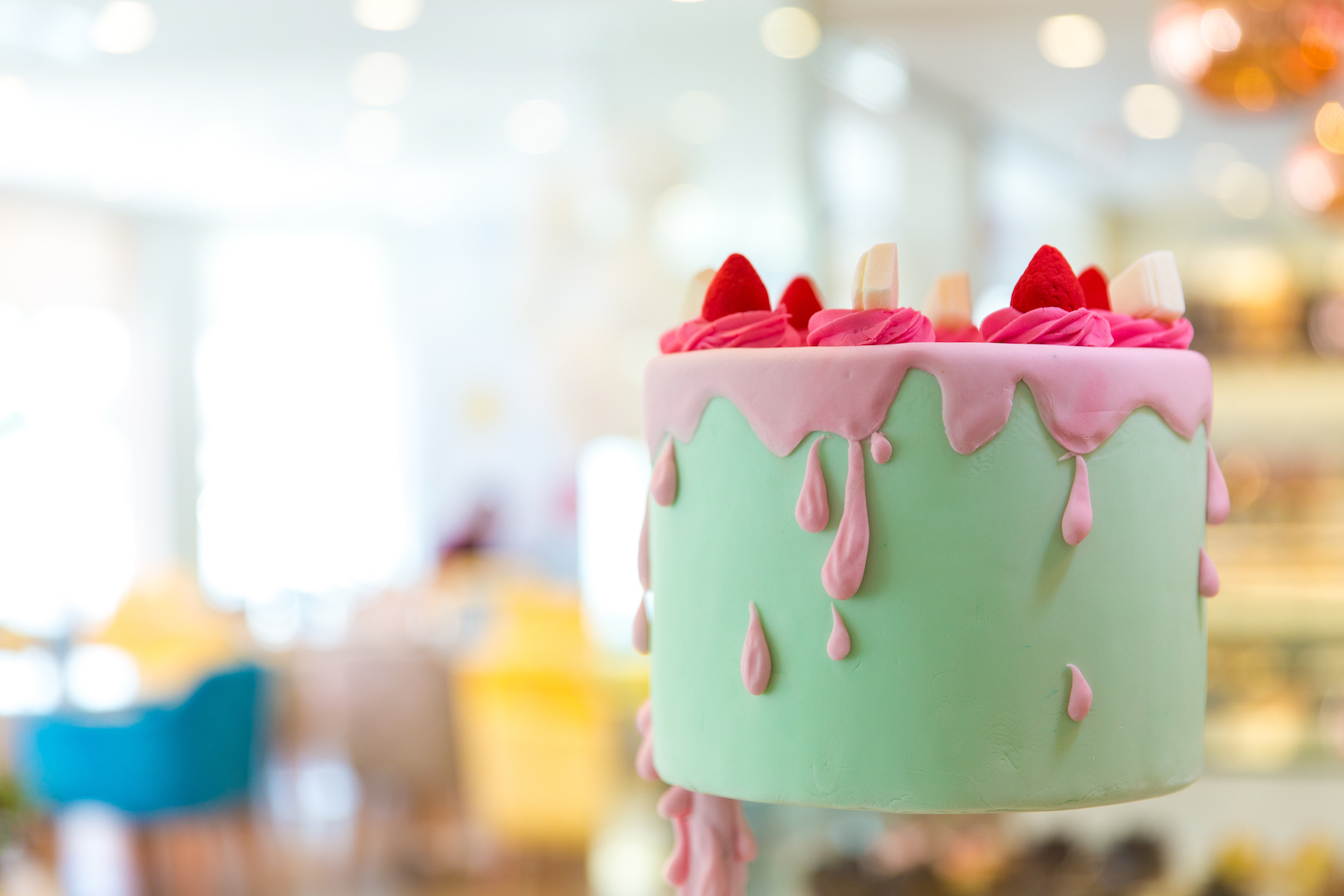 Mister Baker UAE Cake Shops in Dubai for Birthday Cake insydo